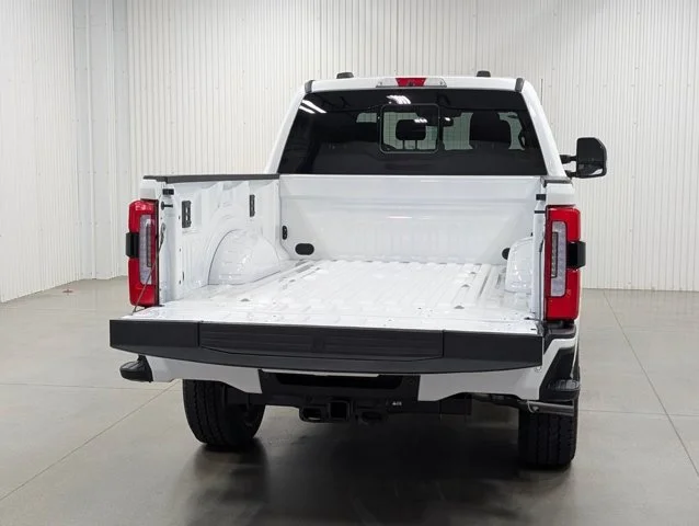 New 2026 Star White Metallic Tri-Coat Ford F-250® Platinum® image 66