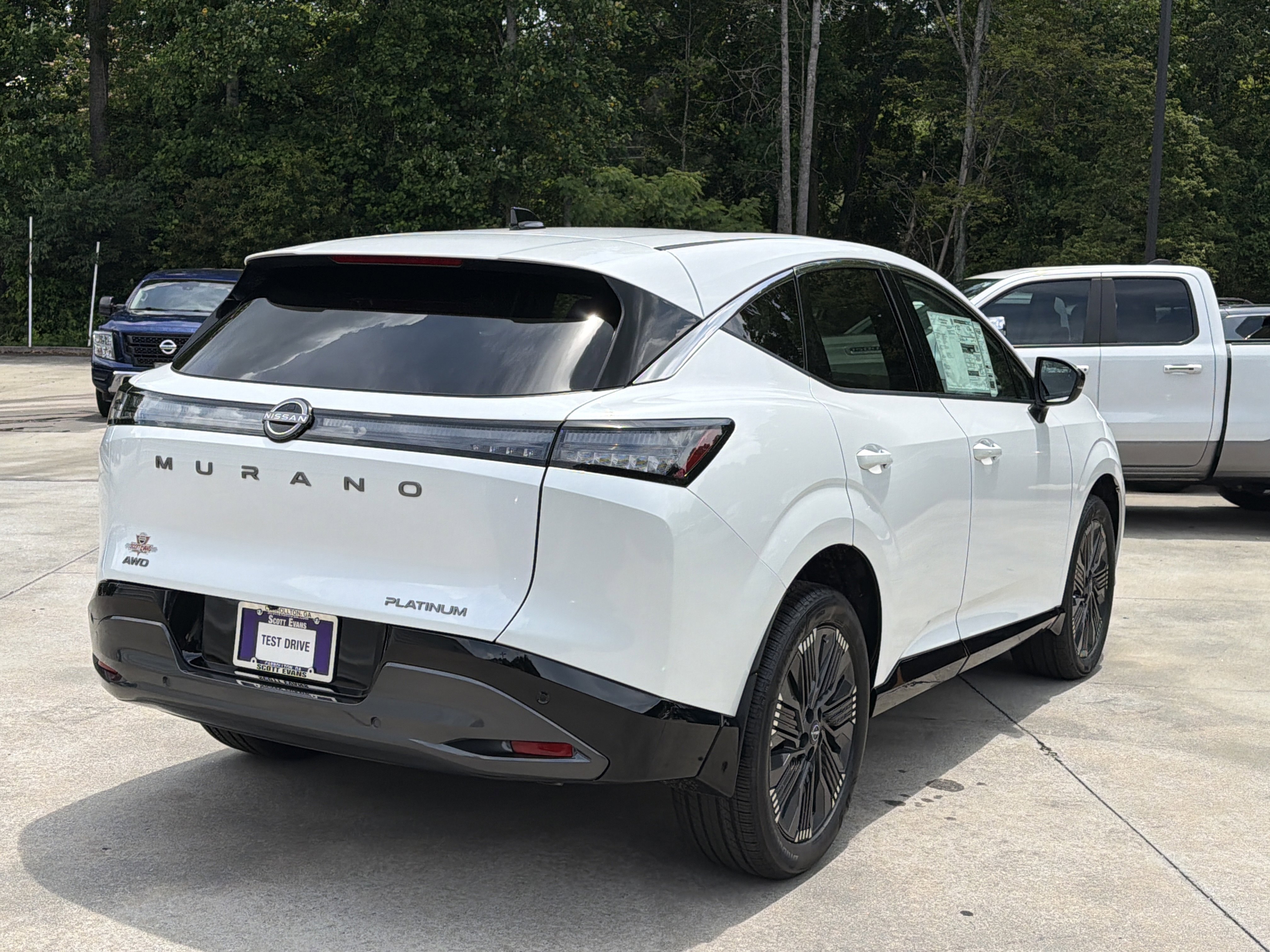 New 2026 Everest White Pearl Tricoat Nissan Platinum image 8