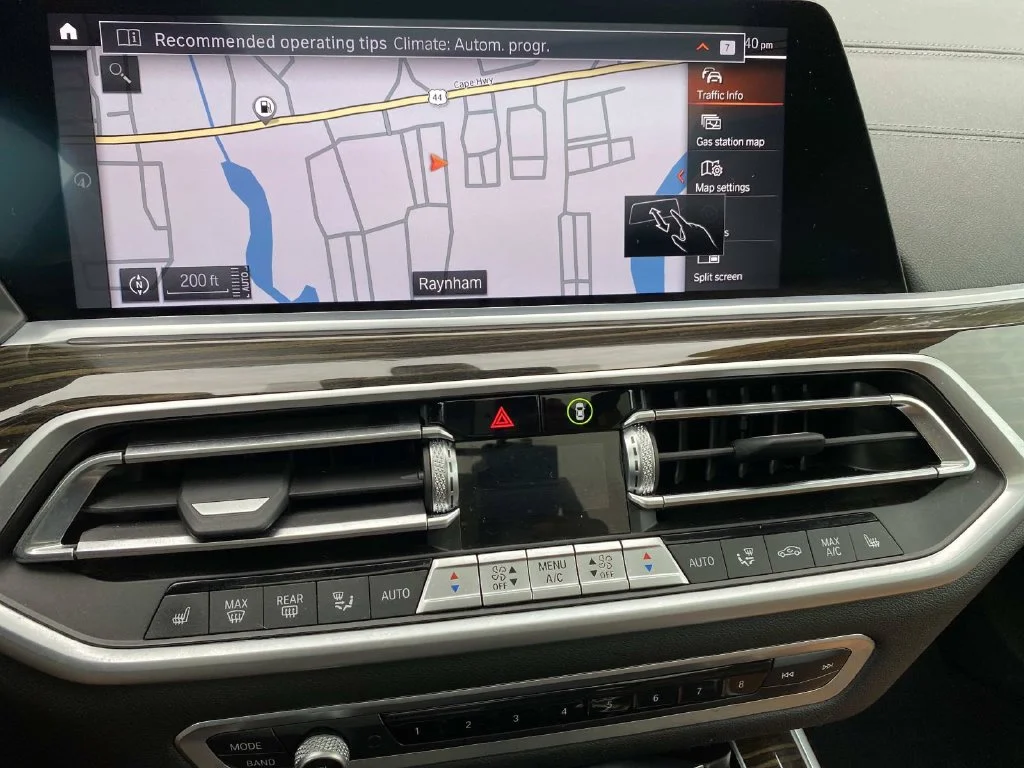 Used 2021 Blue BMW xDrive40i image 12
