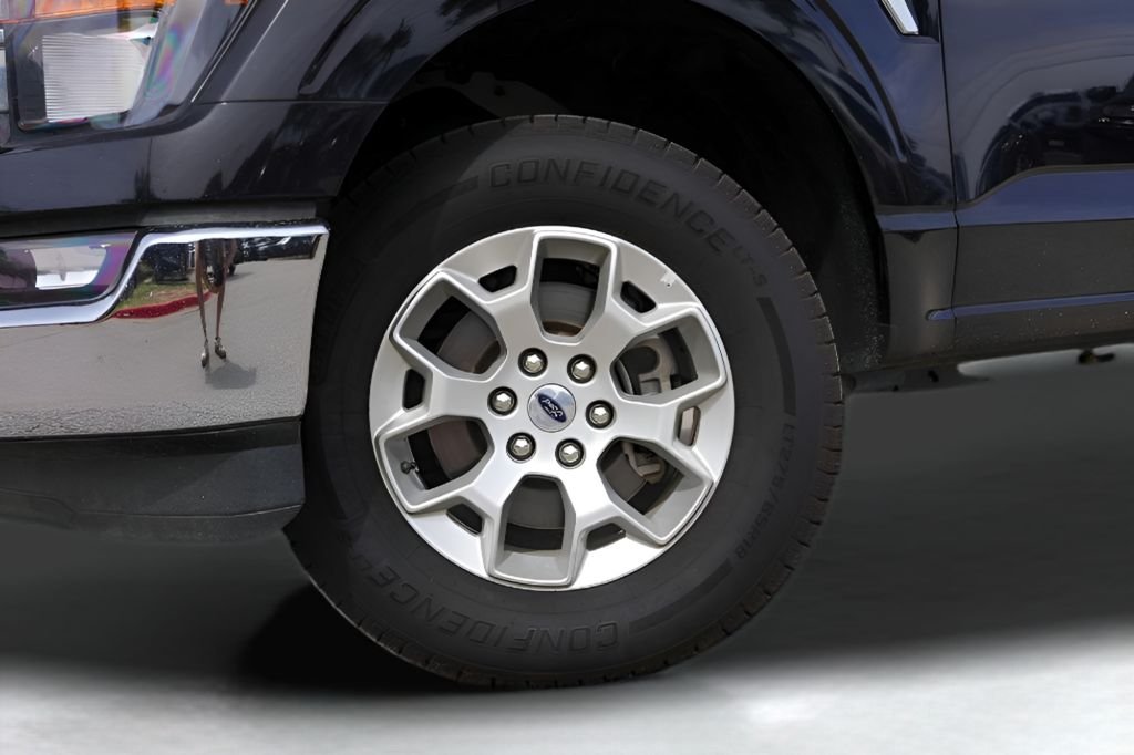 2023 Ford F-150 XLT - Photo 4