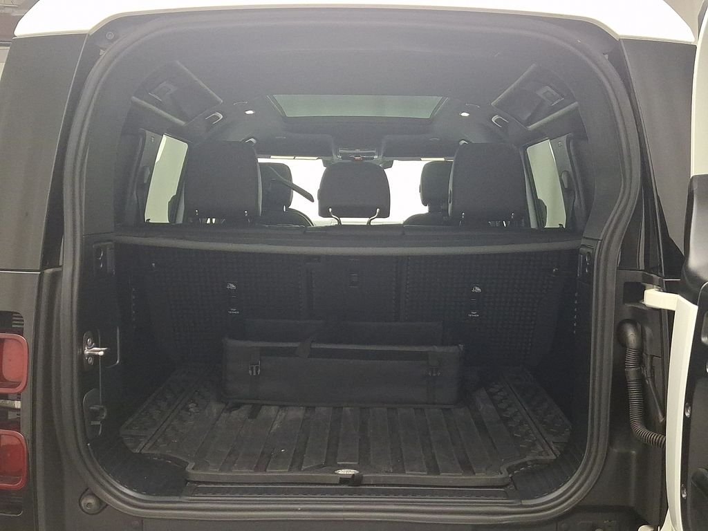 Certified Used 2024 Fuji White Land Rover S image 29