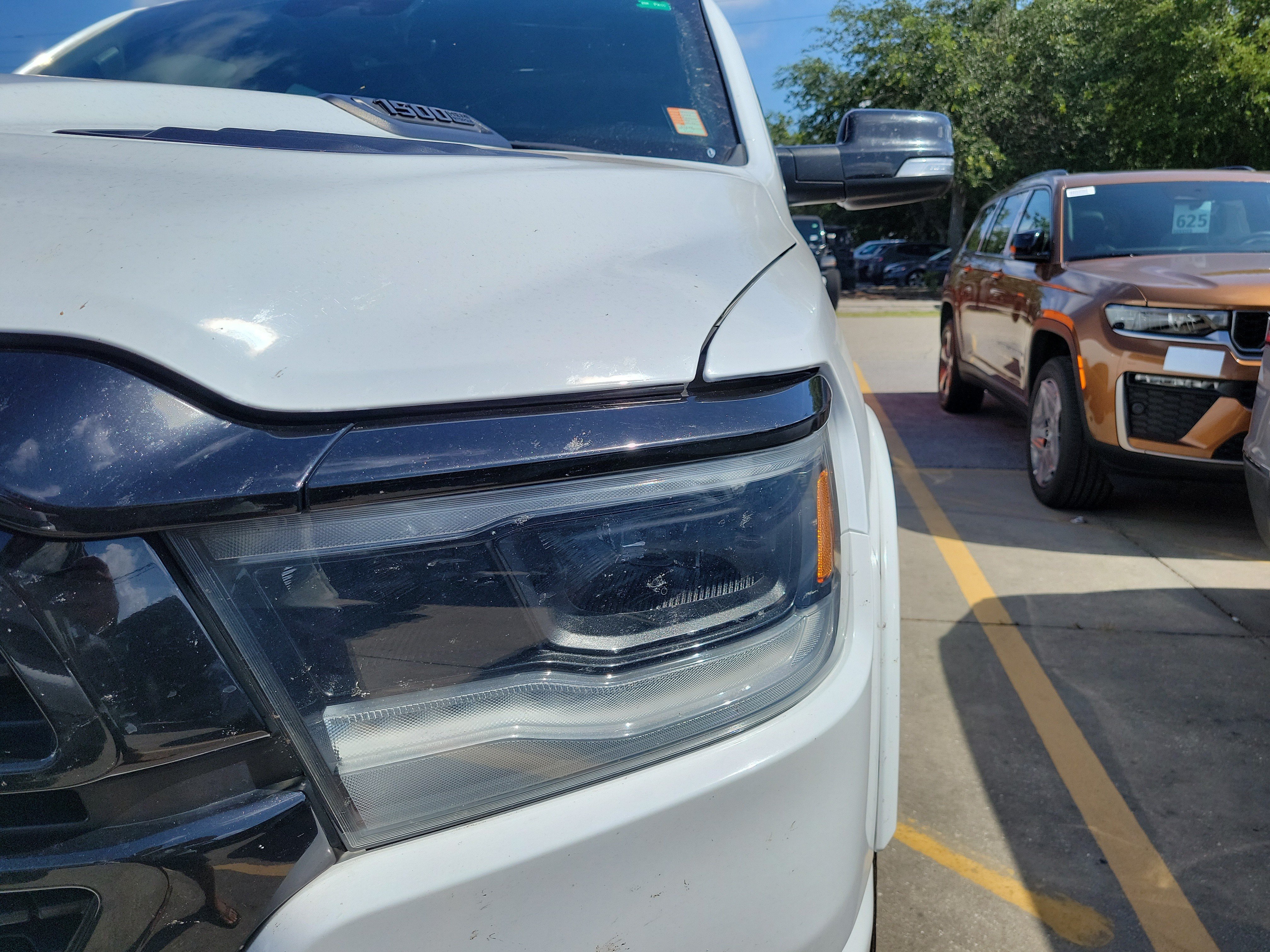 Used 2022 Bright White Clearcoat Ram Laramie image 3