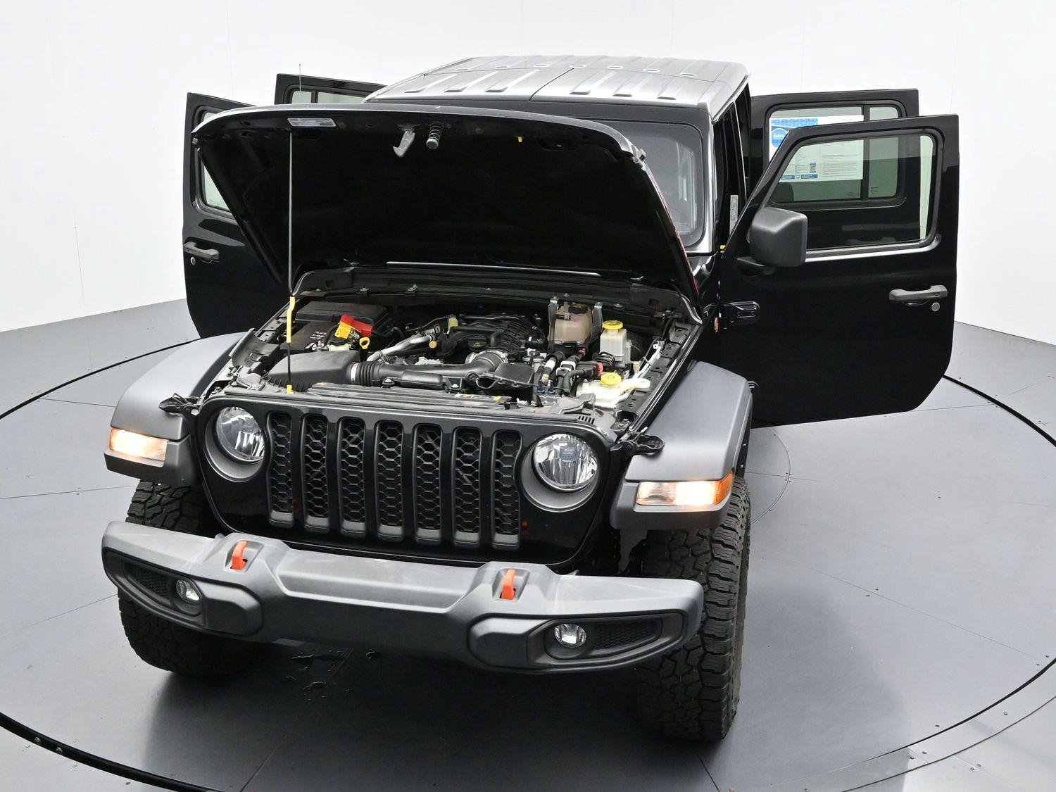 Used 2022 Black Jeep Mojave image 41