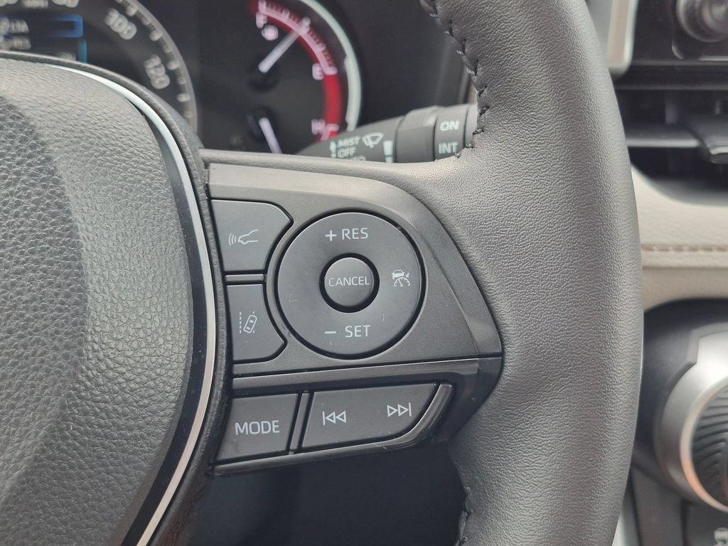 Used 2023 Black Toyota XLE image 29