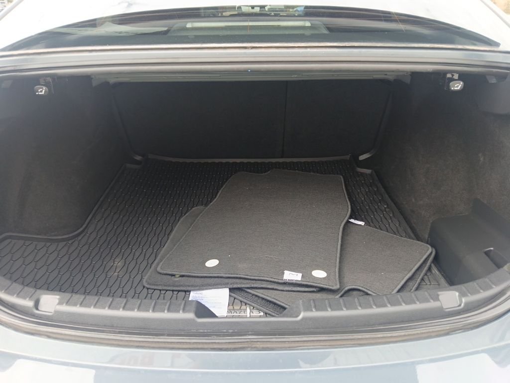 Used 2023 Gray Mazda 2.5 S Carbon Edition image 6
