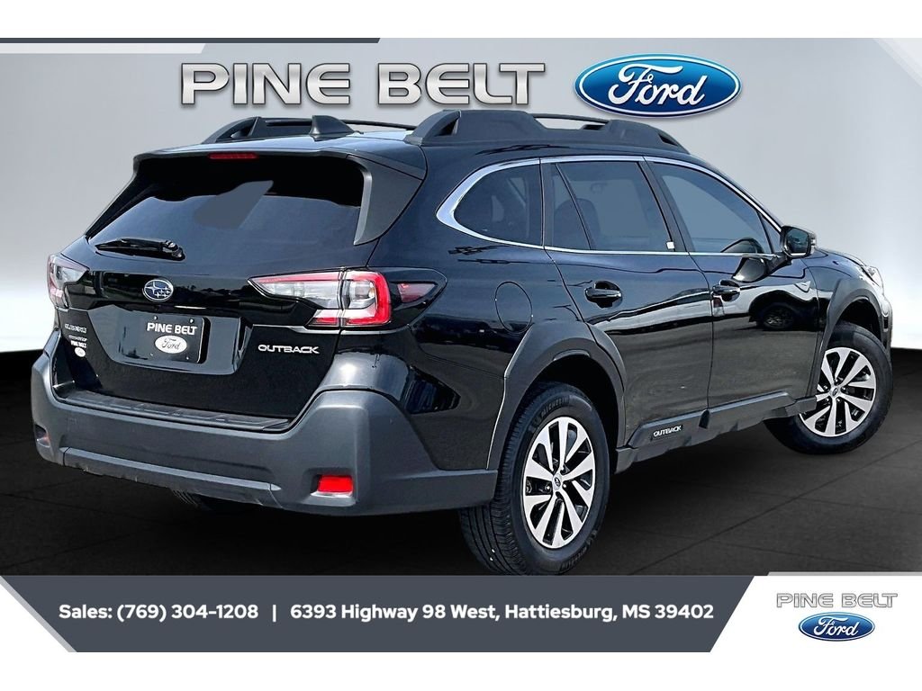 Used 2023 Crystal Black Silica Subaru Premium image 11