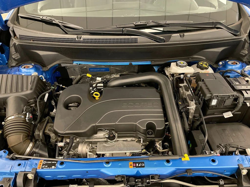 Used 2024 BLUE Chevrolet RS image 30