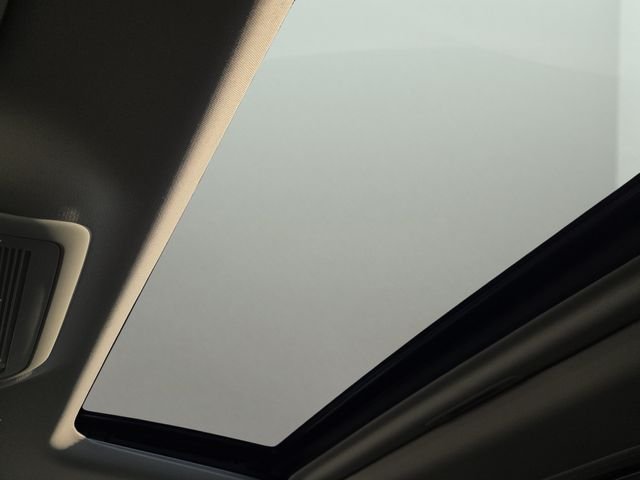 New 2026 White Mazda 3.3 Turbo Preferred image 7