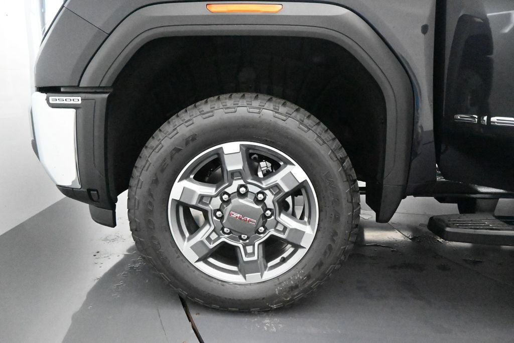 2026 GMC Sierra 3500HD SLE - Photo 8