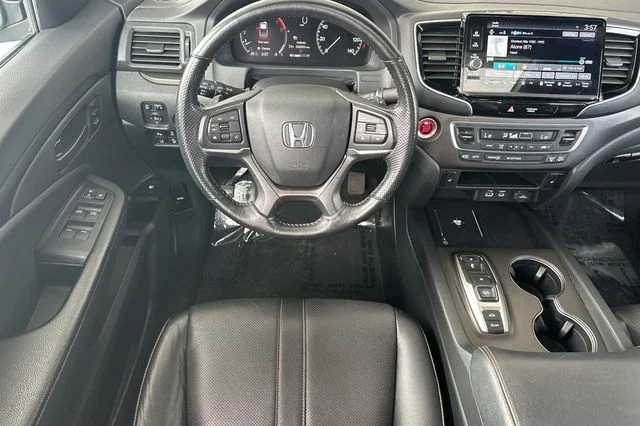 Photo 16