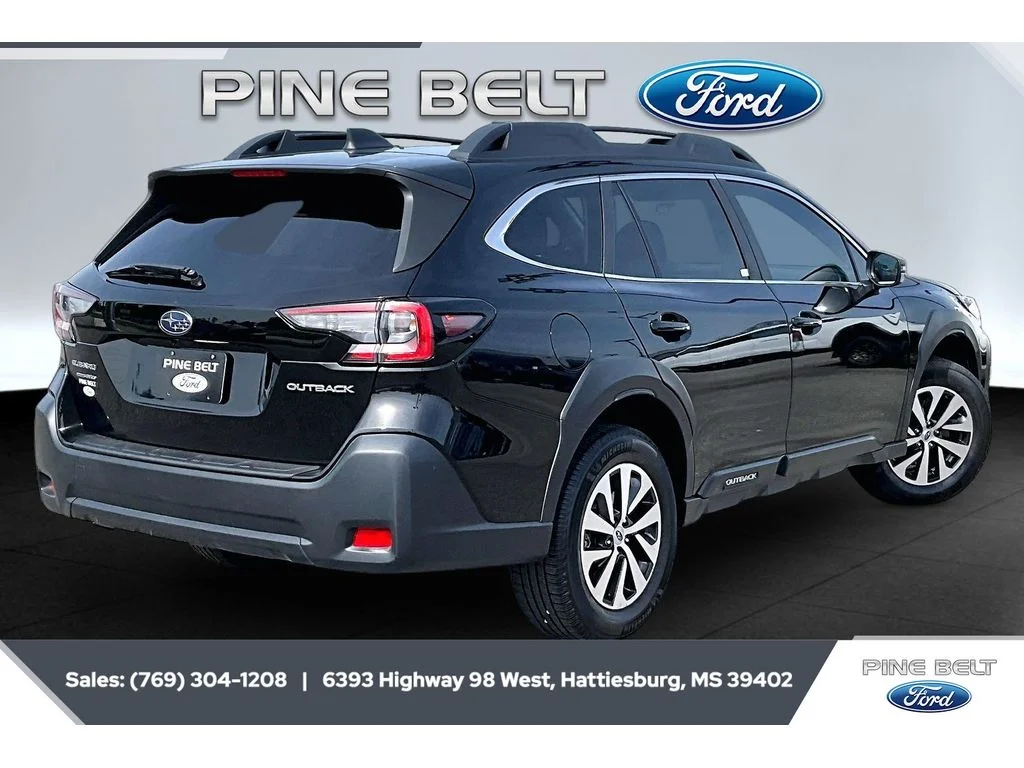 Used 2023 Crystal Black Silica Subaru Premium image 11