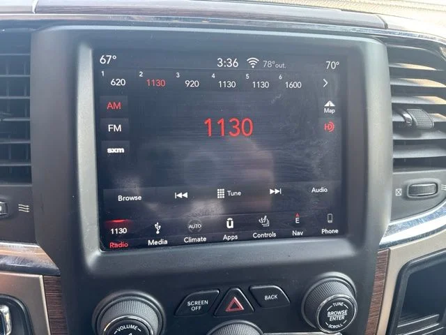 Used 2019 Patriot Blue Pearlcoat Ram Laramie image 17