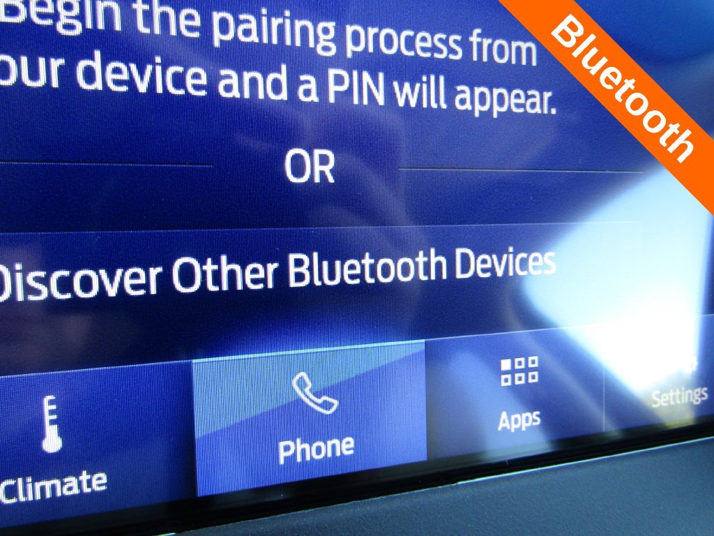 Used 2020 Silver Ford Titanium image 9