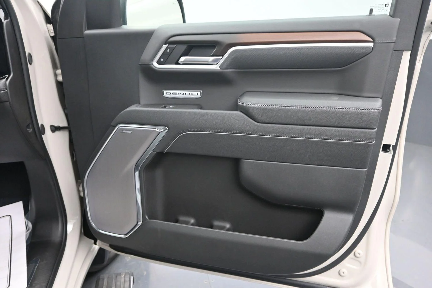 2026 GMC Sierra 1500 Denali - Photo 10