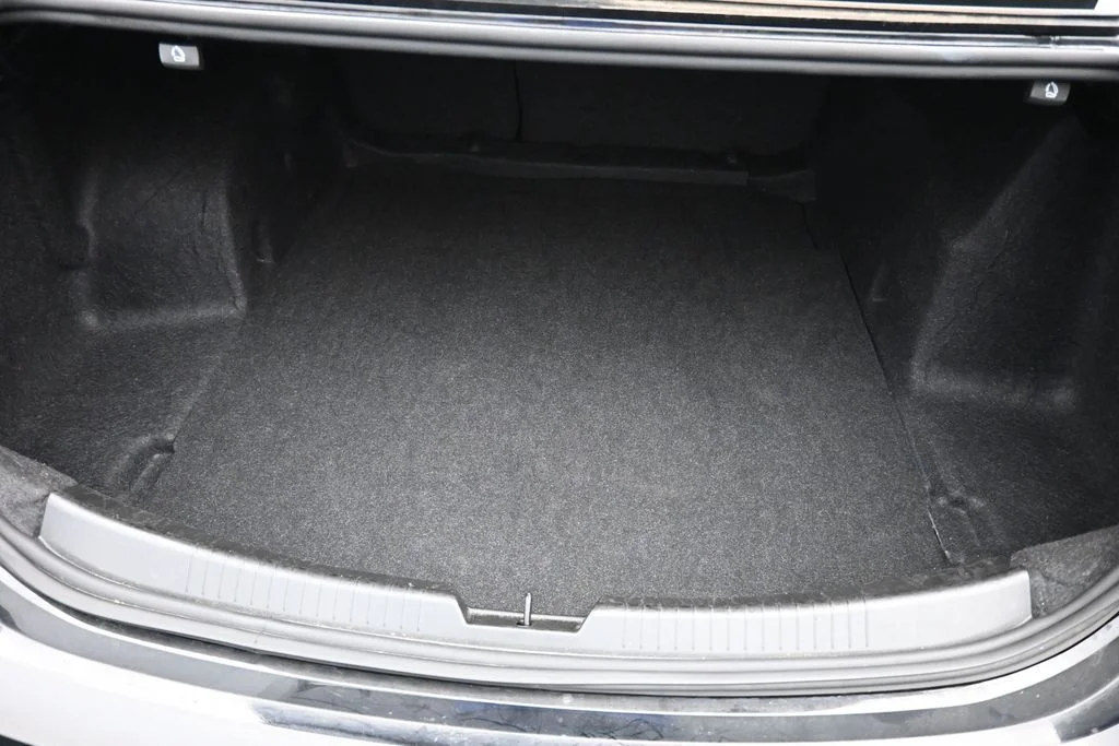 Used 2025 Black Chevrolet LT image 14