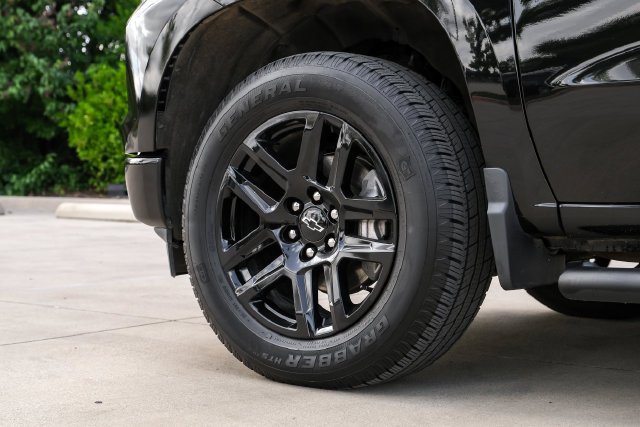 Used 2026 Black Chevrolet Custom image 62