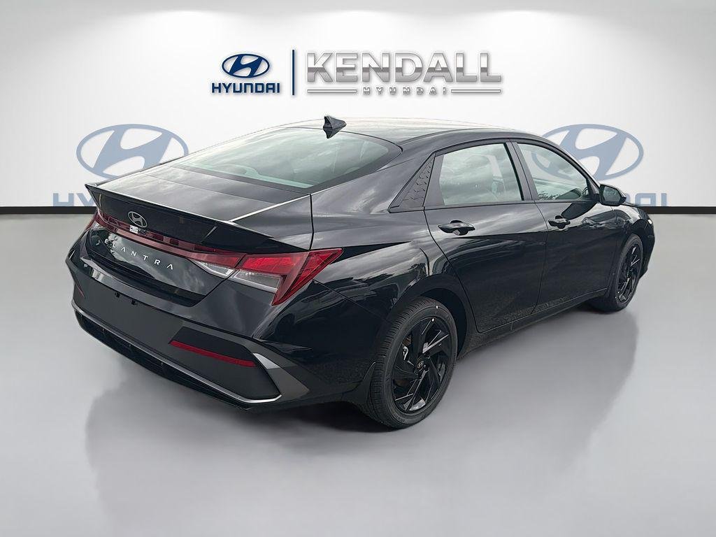 New 2026 Abyss Black Hyundai SEL Sport image 6