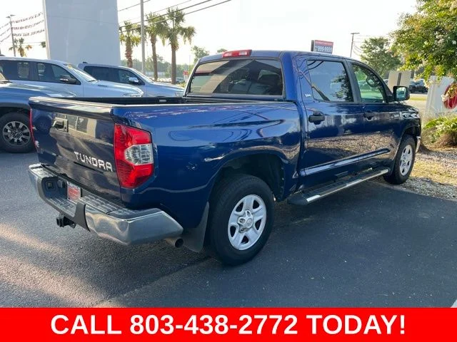 Used 2015 Blue Toyota SR5 image 2