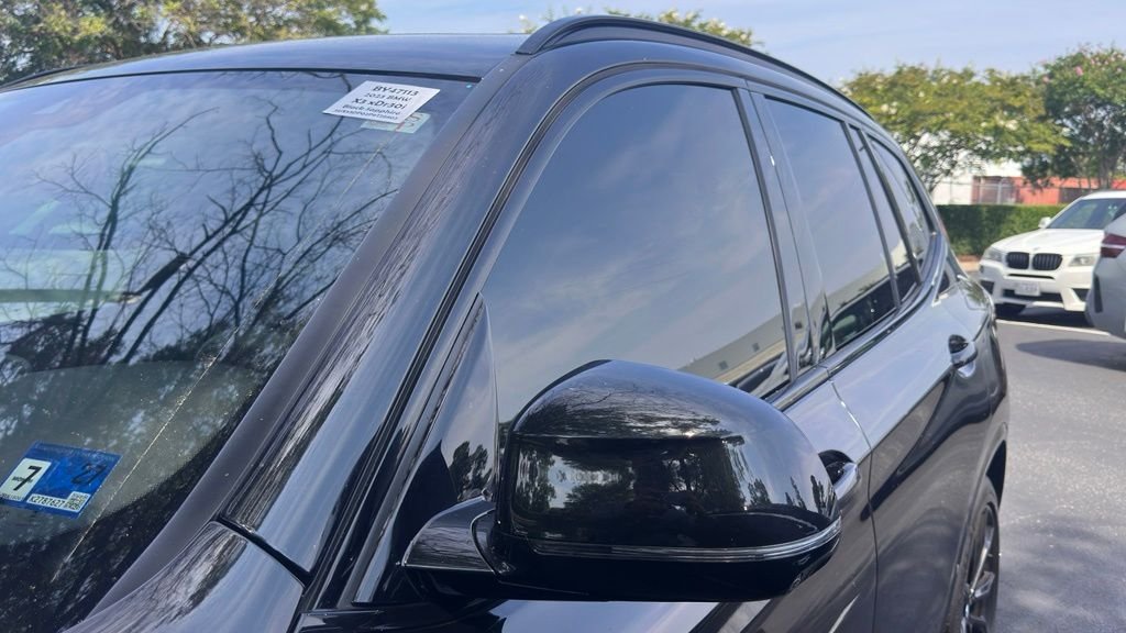 Used 2023 Black Sapphire Metallic BMW xDrive30i image 10