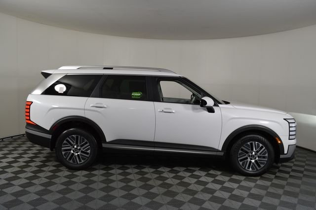 New 2026 White Hyundai SEL 7P image 10
