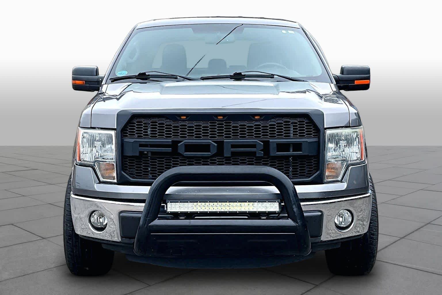 Used 2014 Sterling Gray Metallic Ford XLT image 4