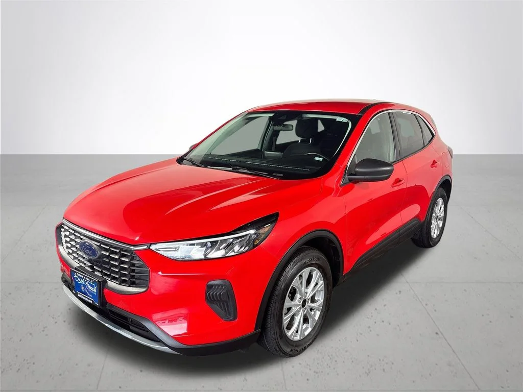 Used 2024 Red Ford Active image 2