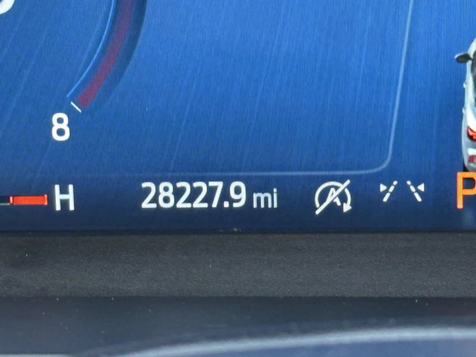 Used 2023 Carbonized Gray Metallic Ford Platinum image 34