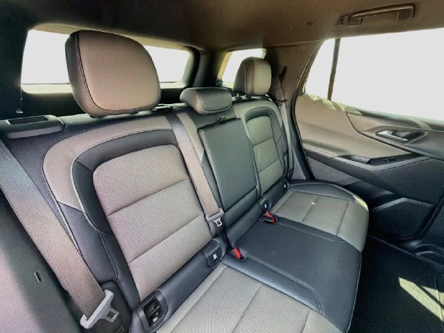 Used 2025 Gray Chevrolet LT image 31