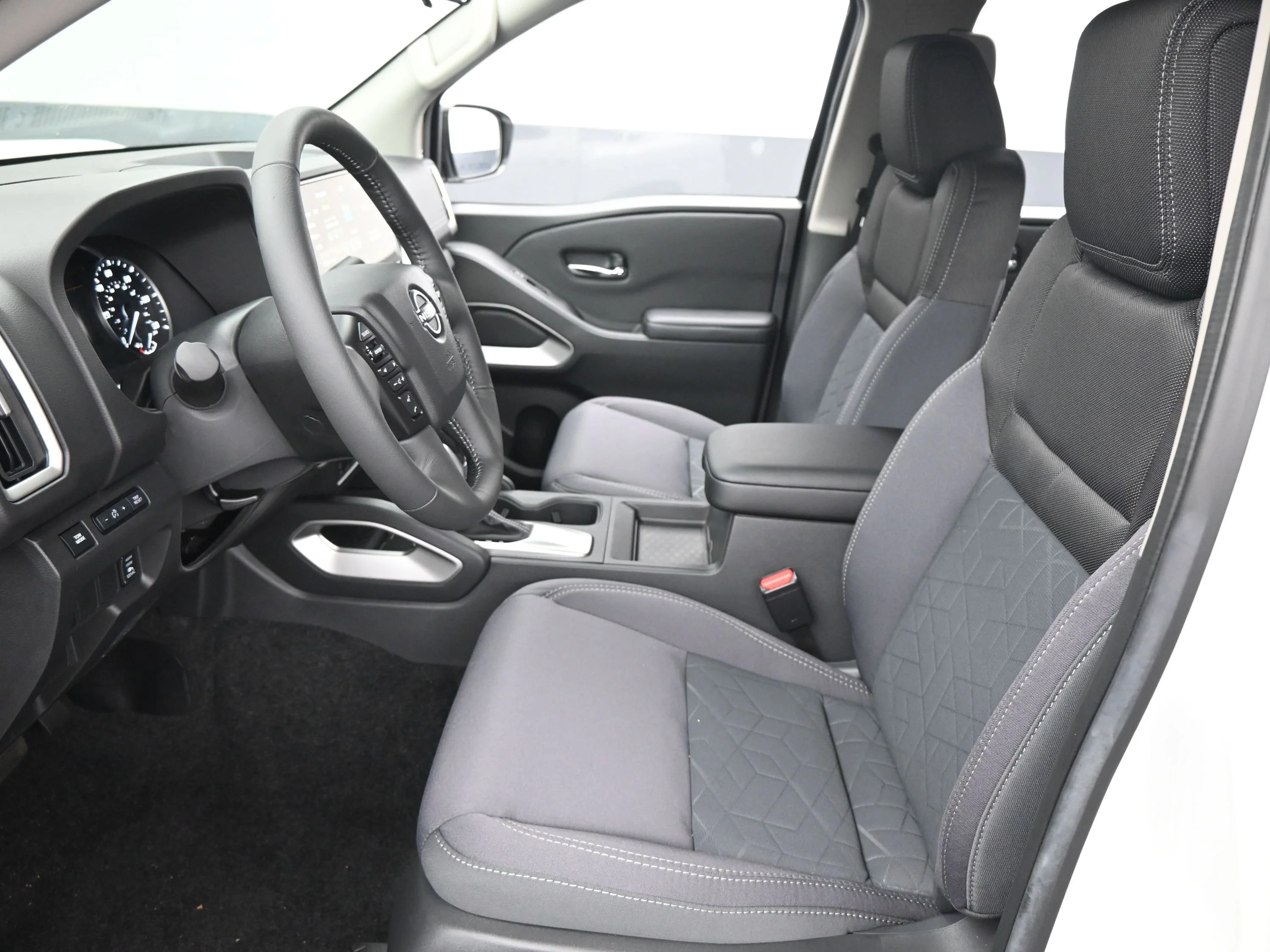 New 2025 Glacier White Nissan Crew Cab SV image 8