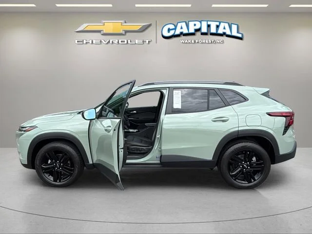 Used 2026 Cacti Green Chevrolet ACTIV image 13