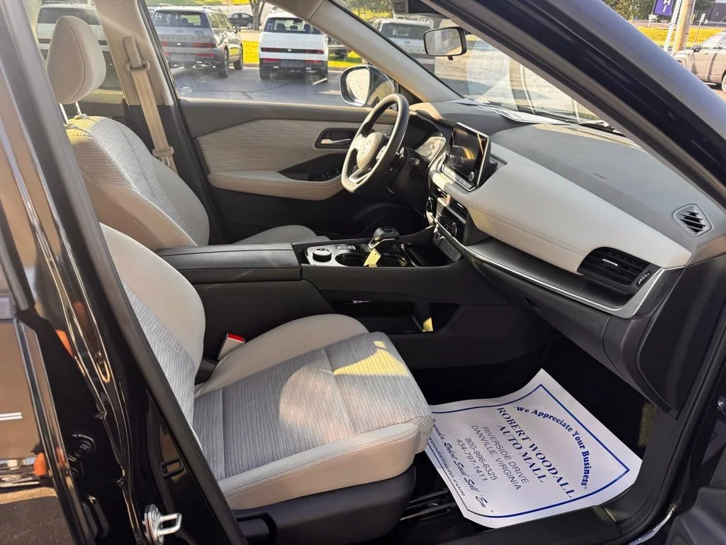 Used 2023 Black Nissan SV image 11