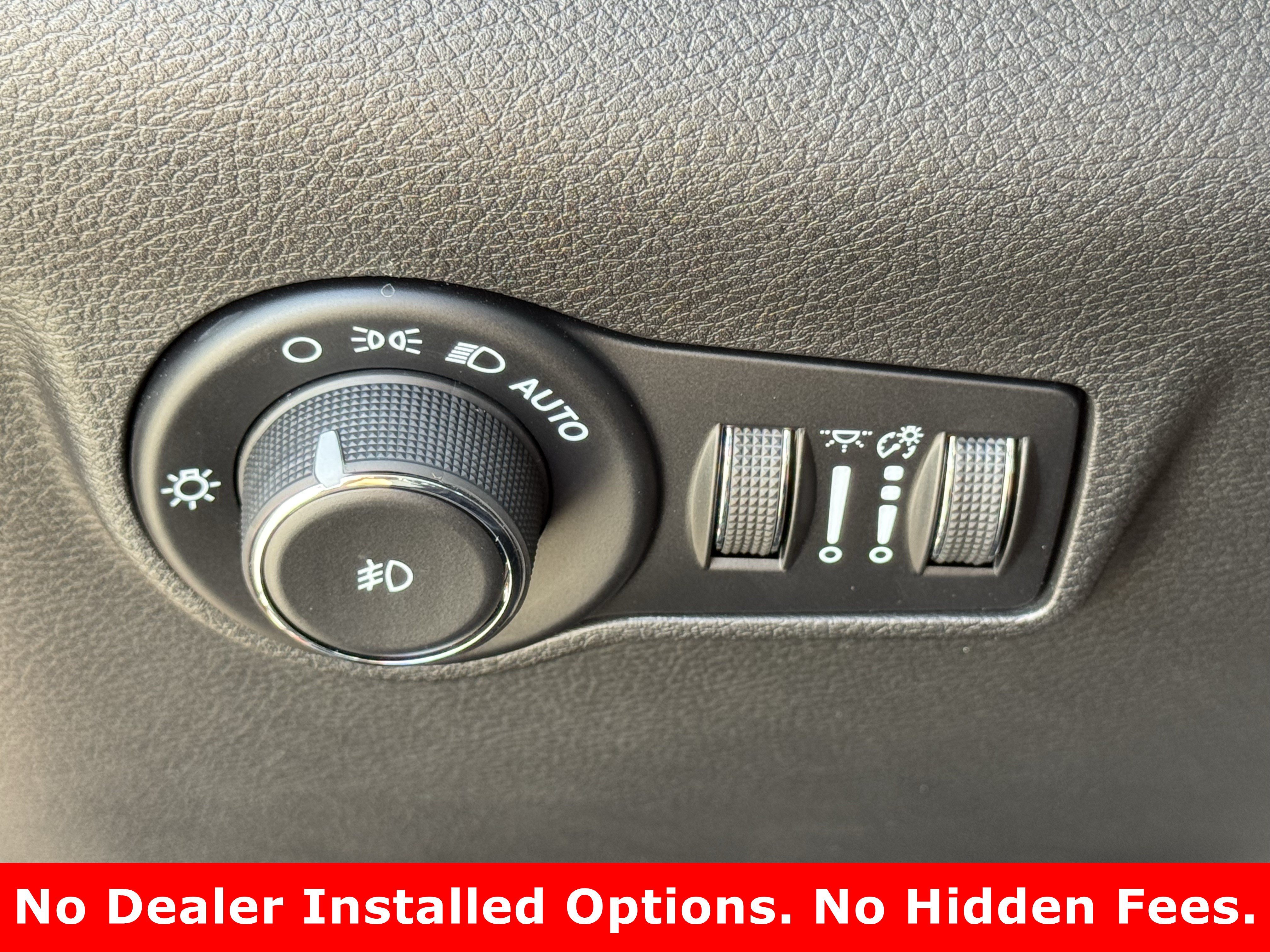 New 2026 Joose (DISC) Jeep Latitude Altitude image 17