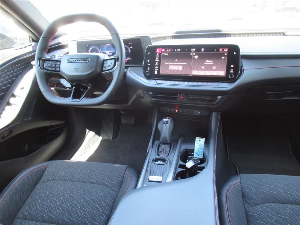 New 2026 Diamond Black Crystal Pearlcoat Dodge R/T image 13