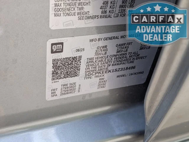 Used 2025 Sterling Gray Metallic Chevrolet RST image 38