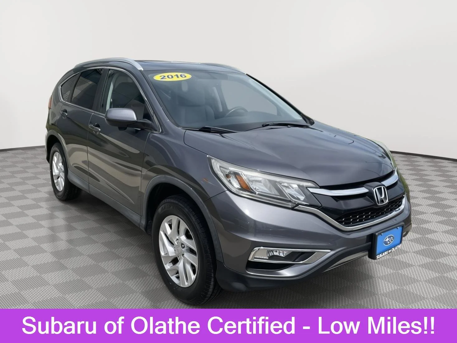 Used 2016 Alabaster Silver Metallic Honda EX-L image 1