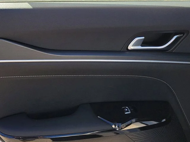 New 2026 Wolf Gray Kia GT-Line FWD image 27