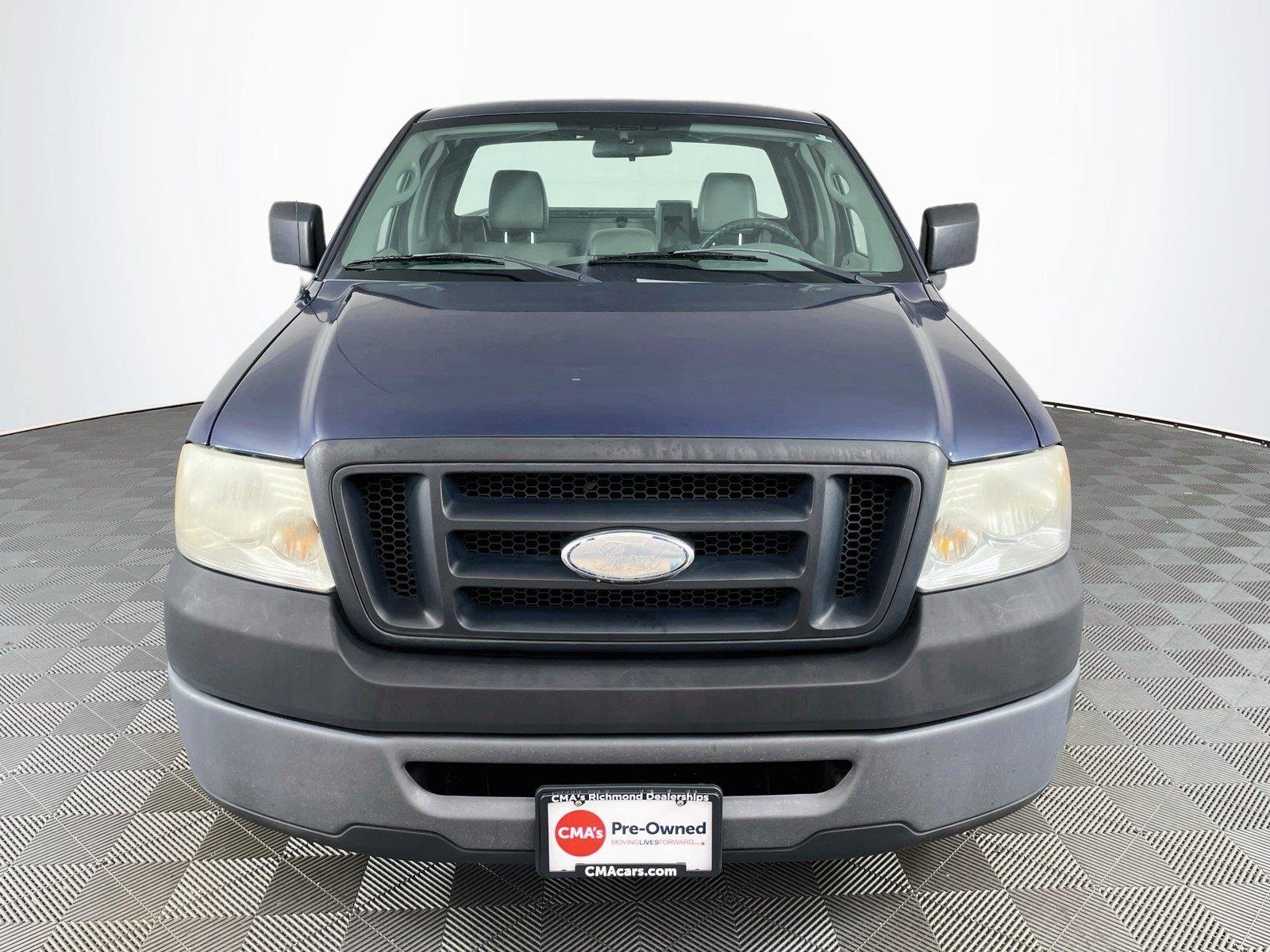 Used 2007 Dark Blue Pearl Metallic Ford XL image 2