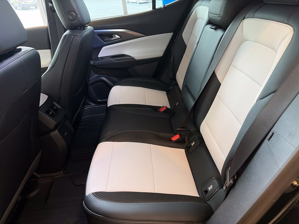 2026 Chevrolet Equinox EV 2LT - Photo 29