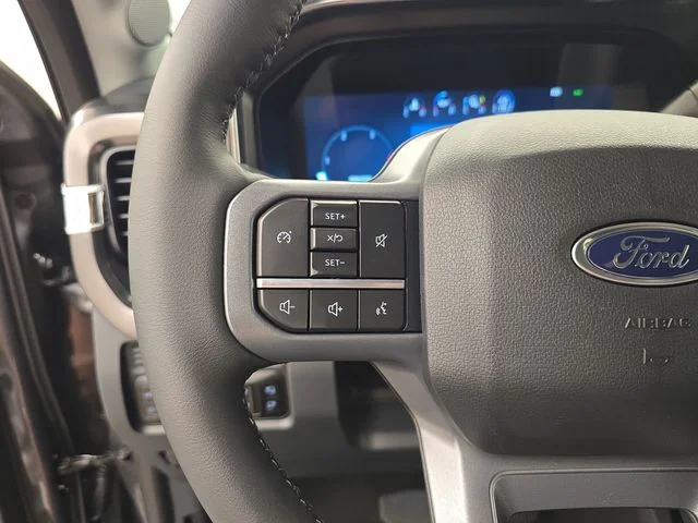 New 2026 Carbonized Gray Metallic Ford F-350® Lariat® image 35