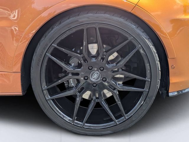 Used 2020 Madagascar Orange Metallic Land Rover SVR image 11