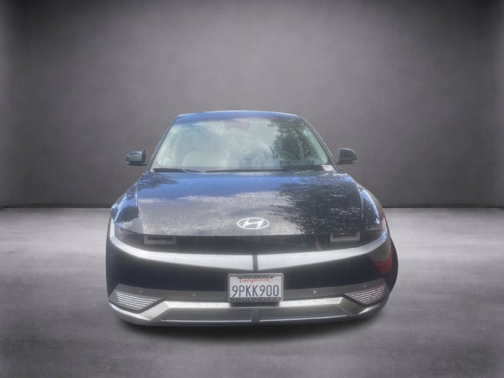 Certified Used 2024 Black Hyundai Limited image 2
