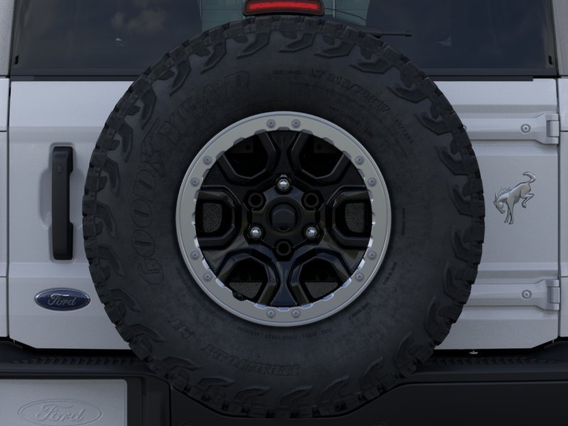 New 2026 Oxford White Ford Badlands® image 24