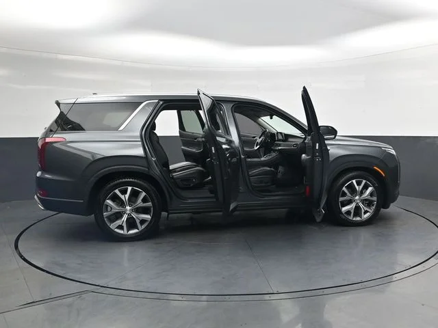 Used 2022 Green Hyundai SEL image 41
