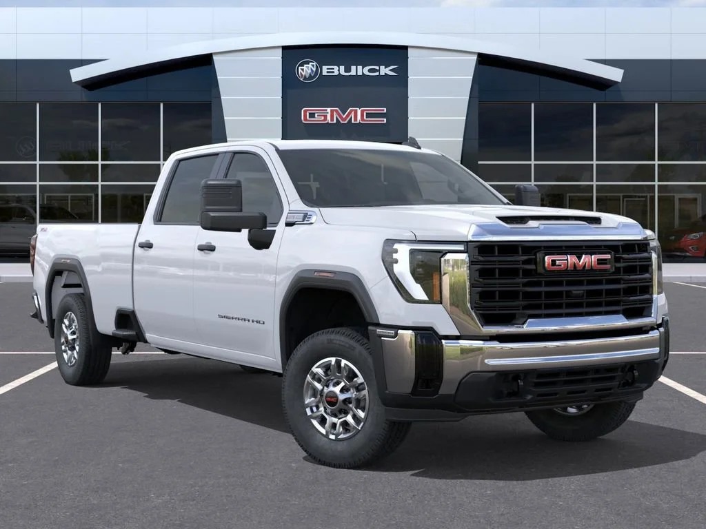 New 2025 GMC Sierra 2500HD Pro 4D Crew Cab