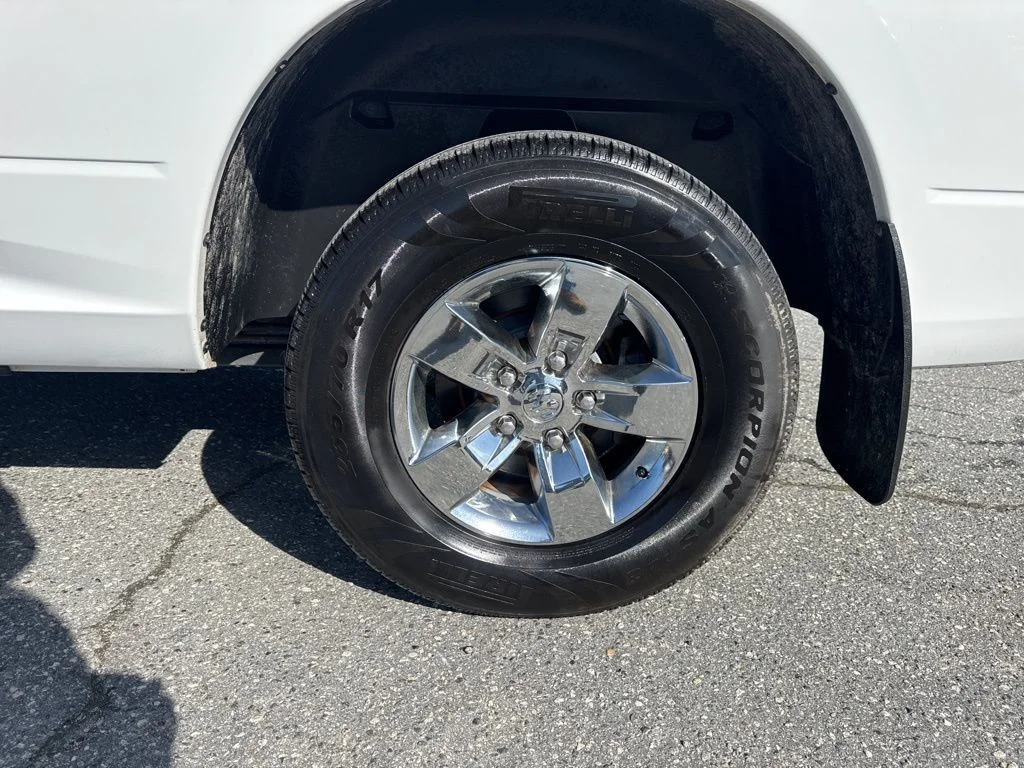 Used 2017 White Ram SLT image 28