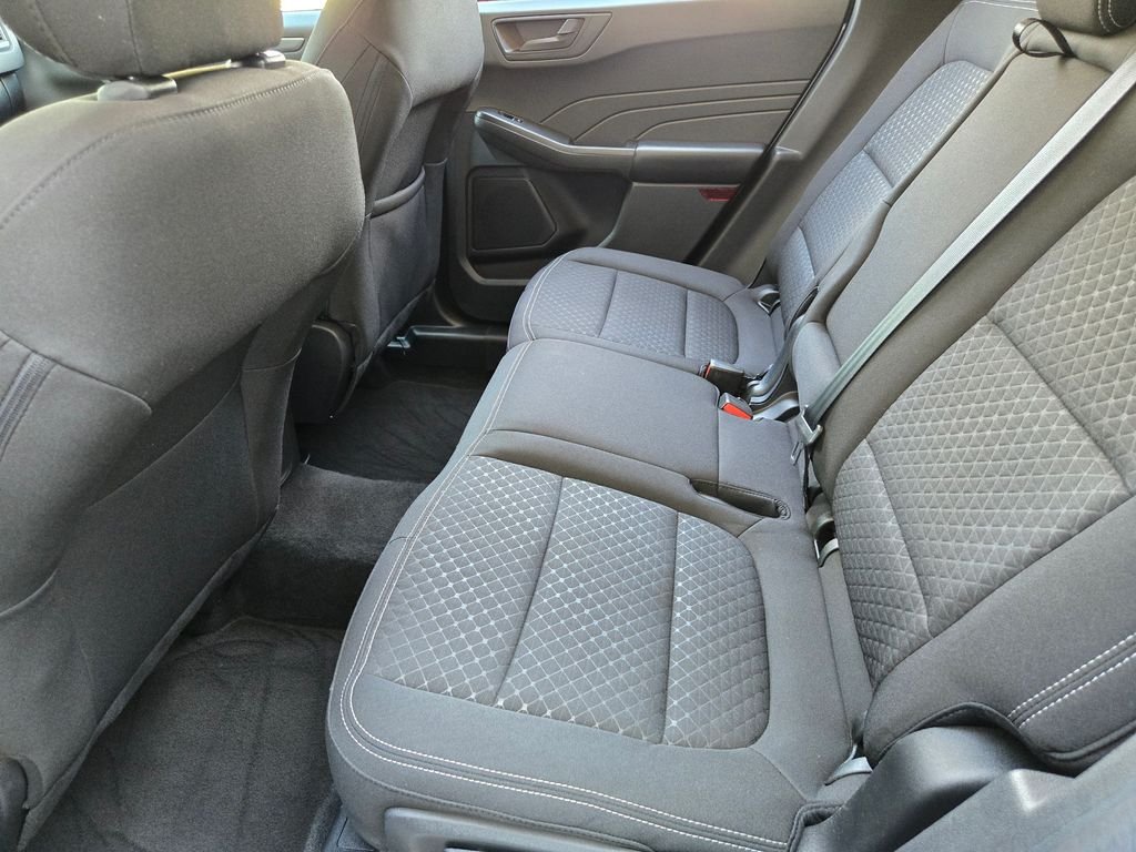 Used 2024 Silver Ford Active image 19