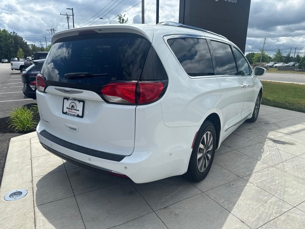 Used 2020 White Chrysler Touring L Plus image 7