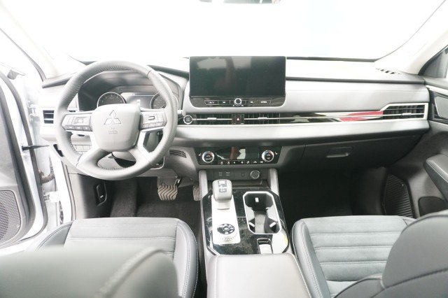 2025 Mitsubishi Outlander Trail Edition - Photo 20