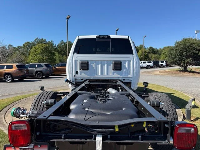 2027 RAM Ram 3500 Chassis Cab Tradesman - Photo 29