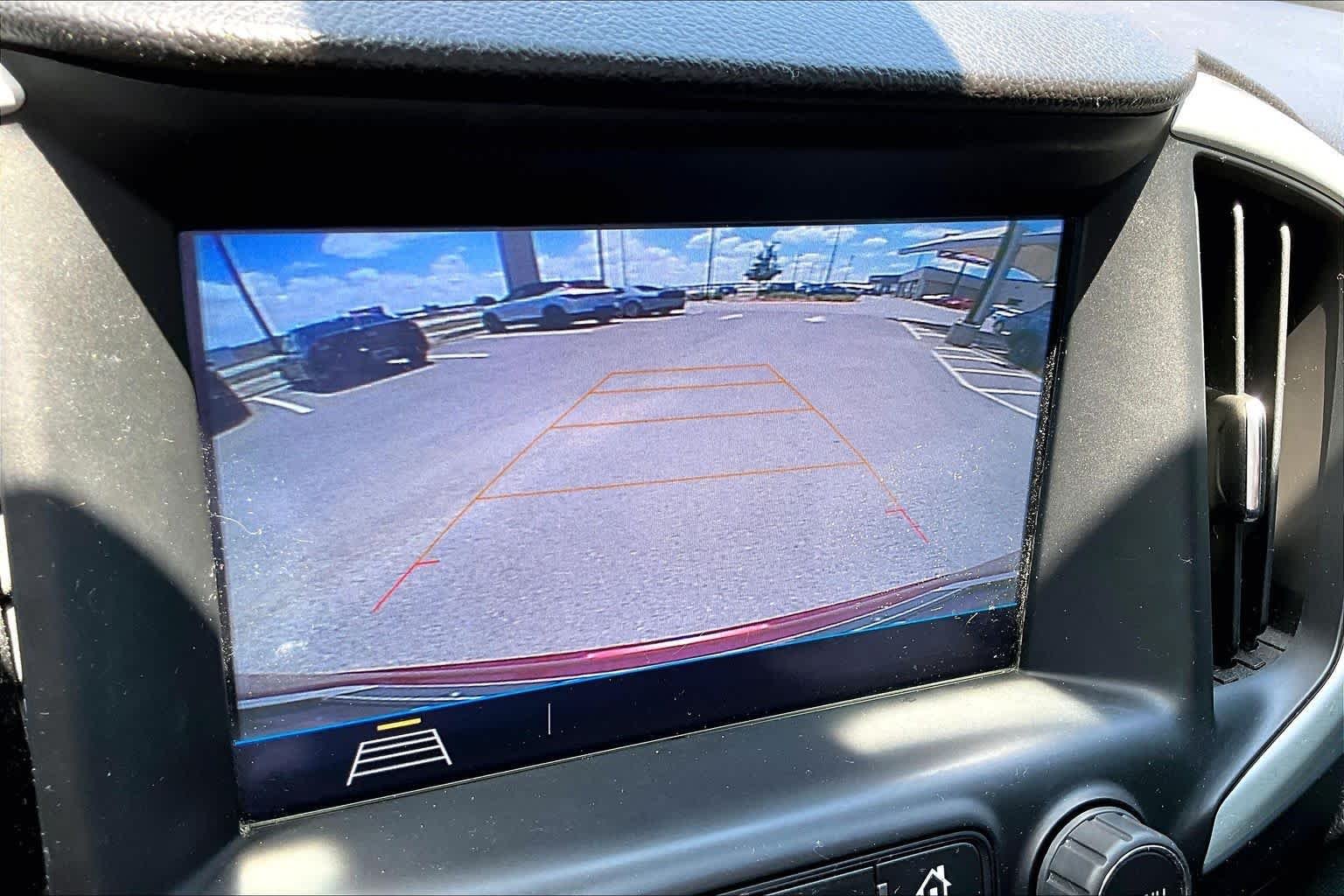 Used 2018 Red Quartz Tintcoat GMC SLT image 26